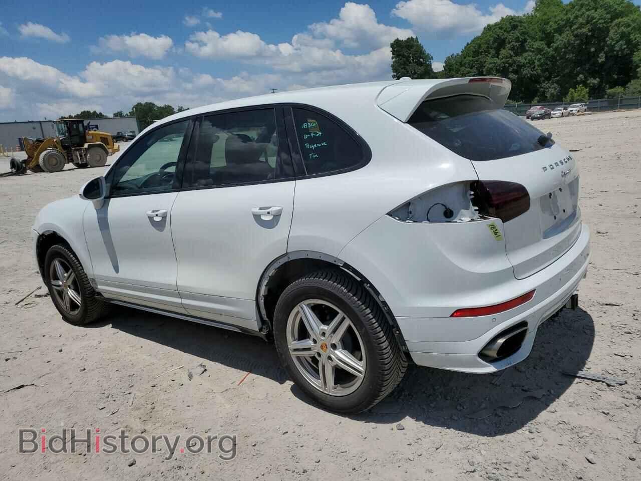 2016 PORSCHE CAYENNE - VIN: WP1AA2A27GKA08767 - Фото 2
