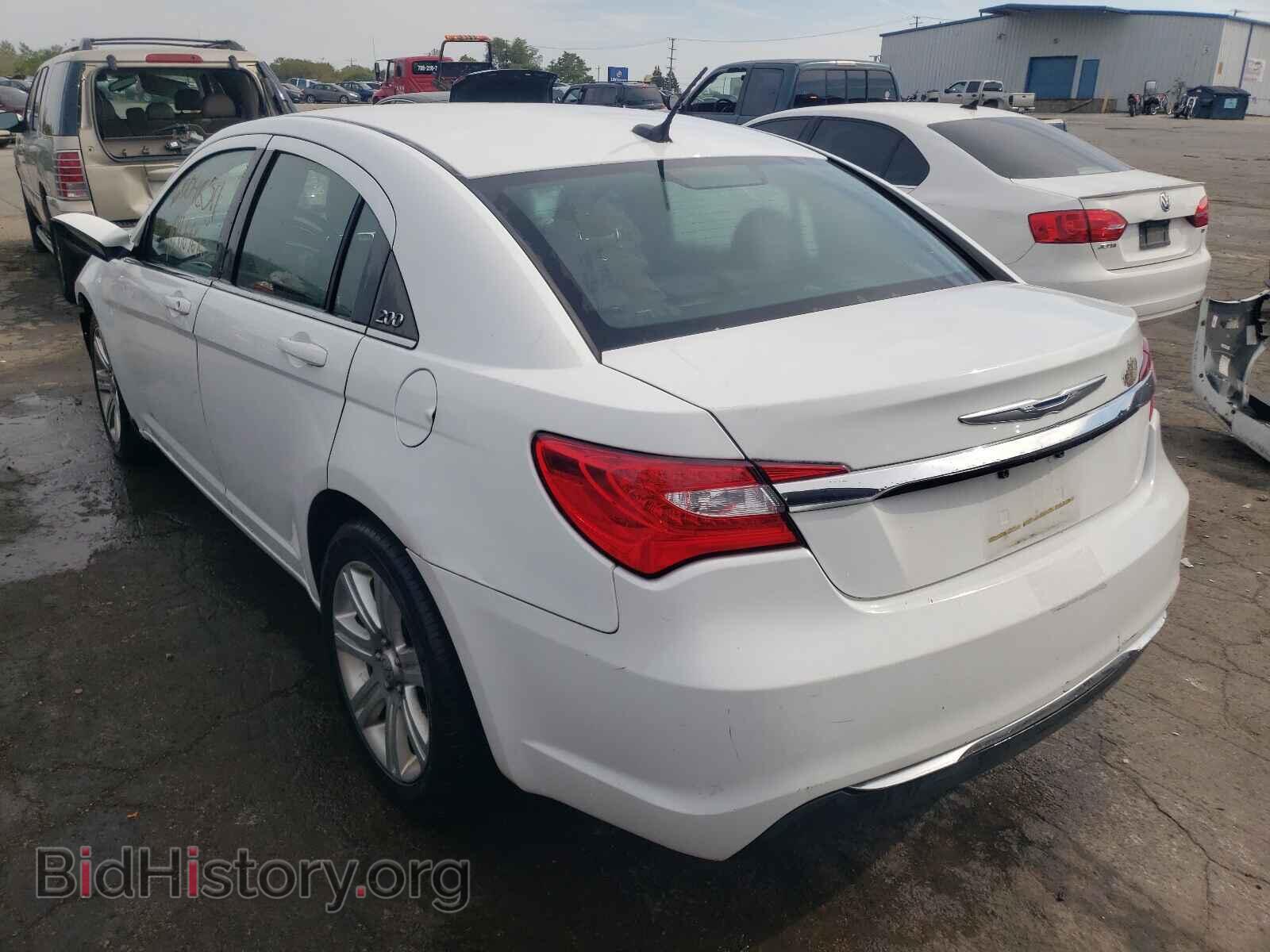 2013 CHRYSLER 200 - VIN: 1C3CCBAB4DN670843 - Фото 3