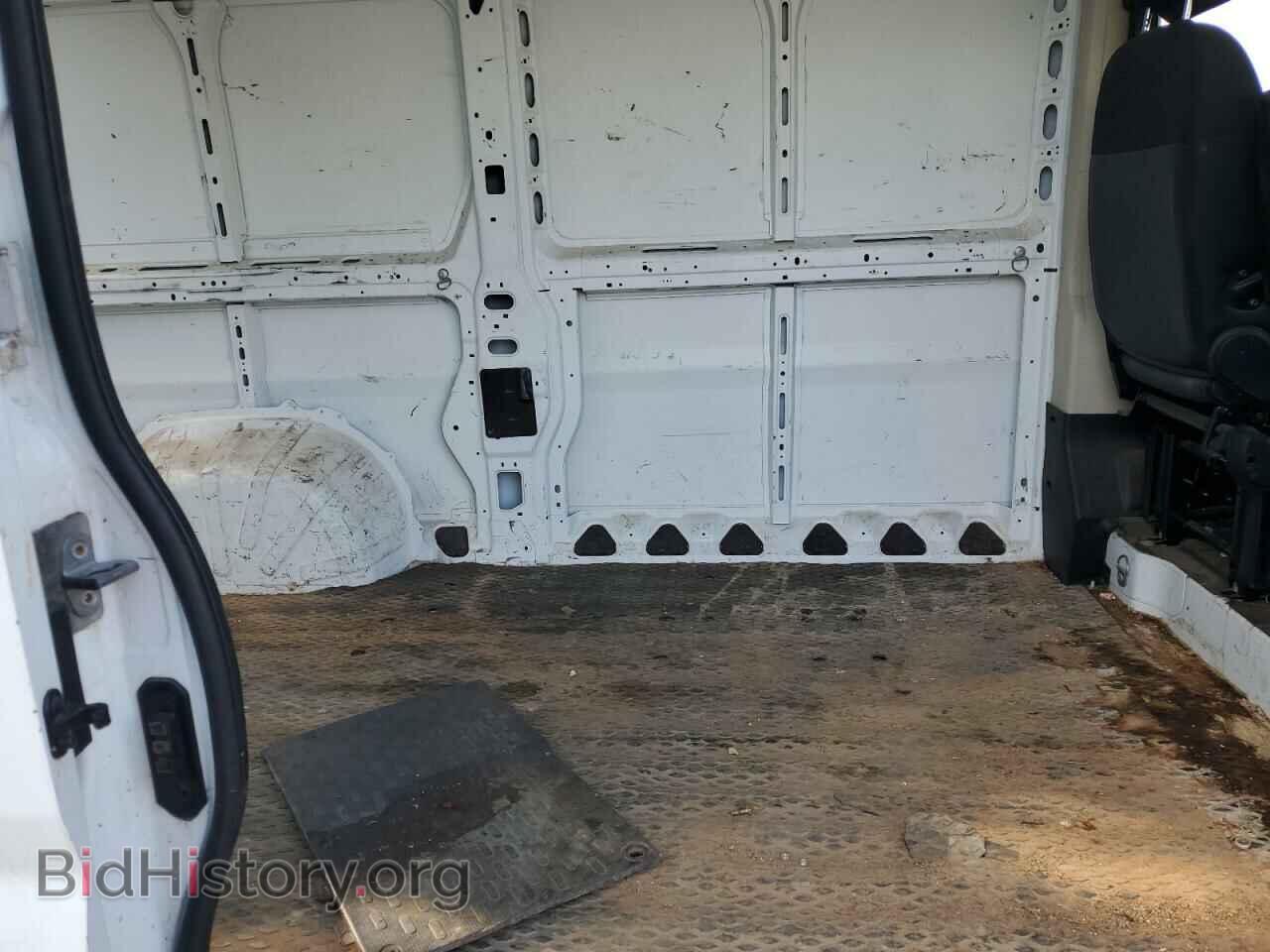 2017 RAM All Models - VIN: 3C6TRVBG1HE548030 - Фото 10