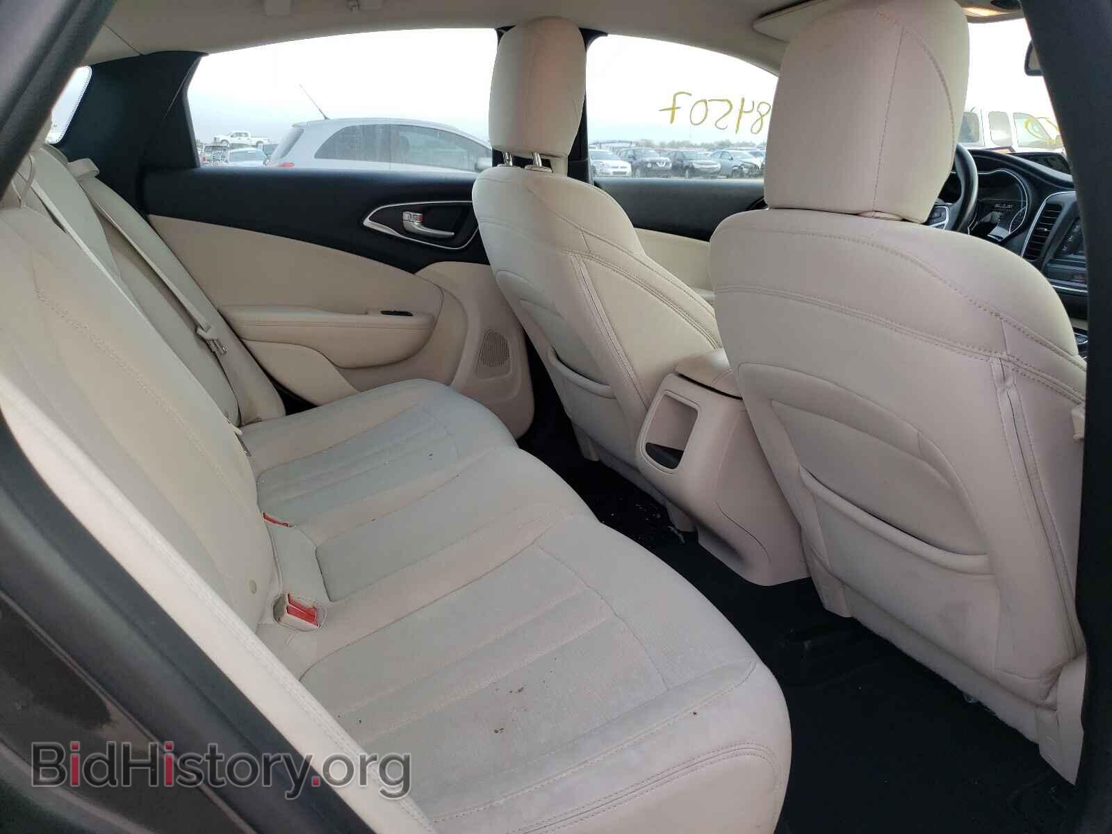 2015 CHRYSLER 200 - VIN: 1C3CCCAB7FN666083 - Фото 6