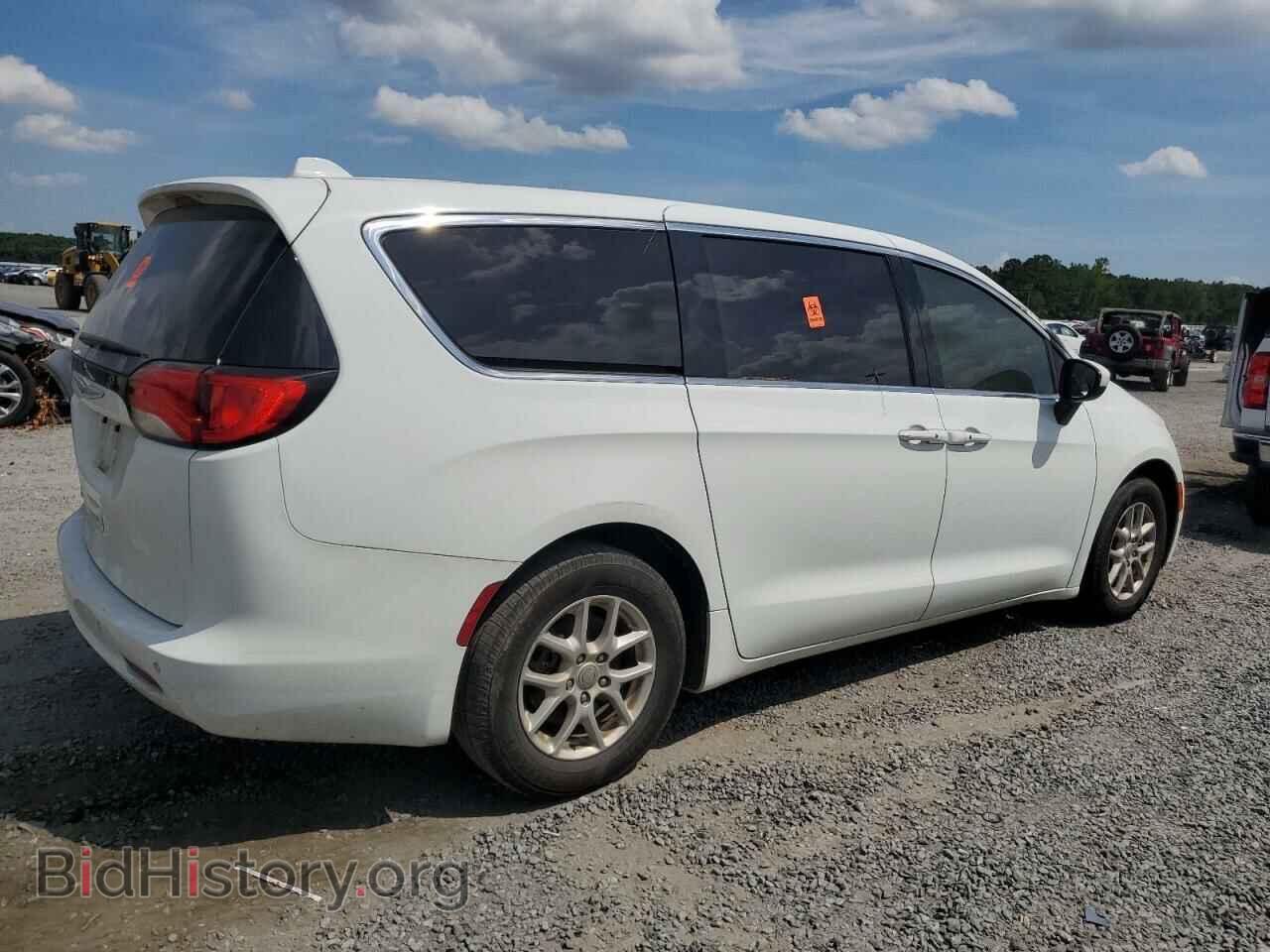 2017 CHRYSLER PACIFICA - VIN: 2C4RC1DG2HR695238 - Photo 3