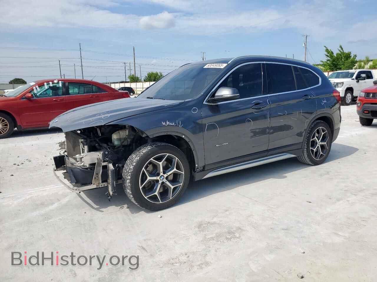Photo WBXHT3C39H5F87949 - BMW X1 2017