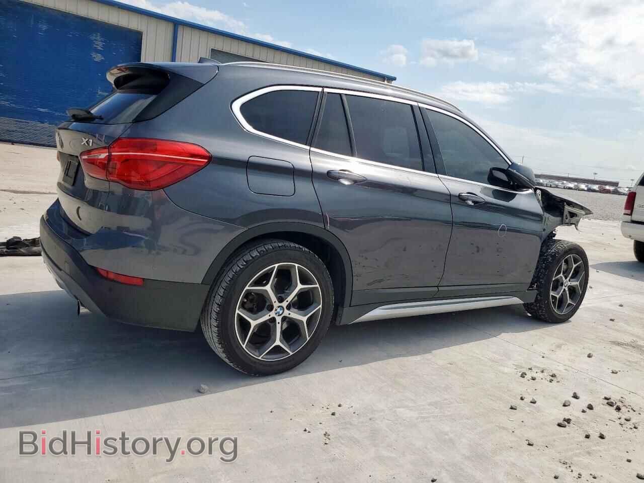 2017 BMW X1 - VIN: WBXHT3C39H5F87949 - Фото 3