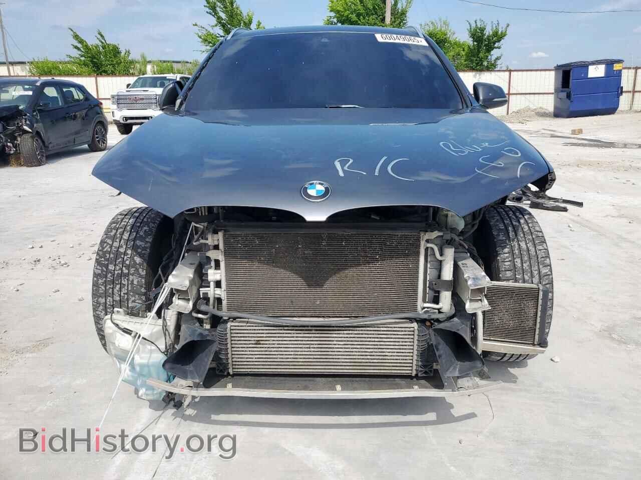 2017 BMW X1 - VIN: WBXHT3C39H5F87949 - Фото 5