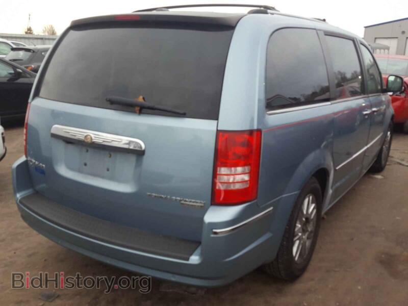 2010 Chrysler MINIVAN (VIN 2A4RR6DX1AR135979) — photo 4 of 10