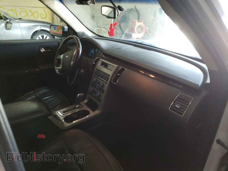 2011 Ford FLEX (VIN 2FMGK5CC5BBD08807) — фото 9 из 10