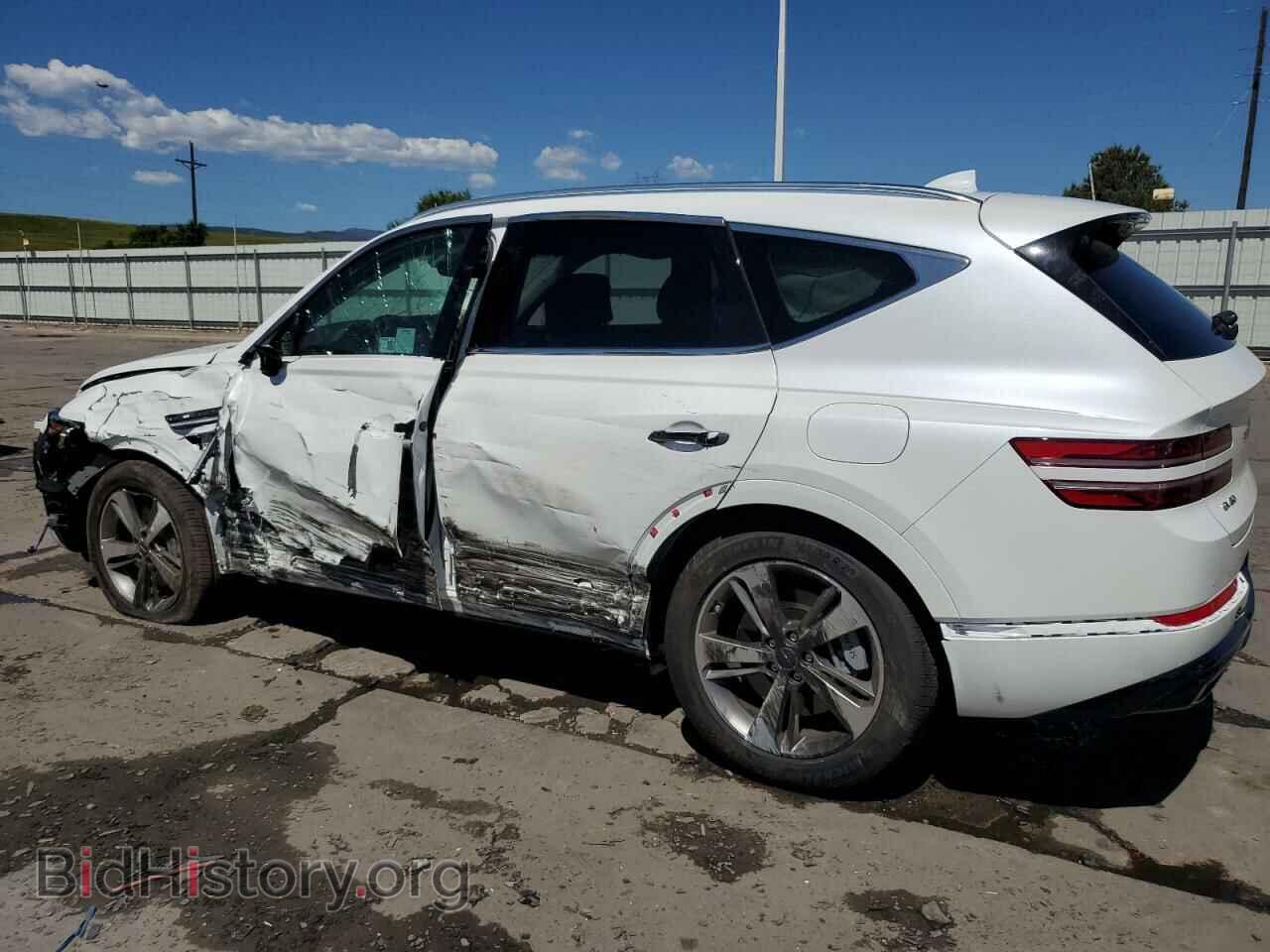 2024 GENESIS GV80 - VIN: KMUHCESC5RU203256 - Photo 2
