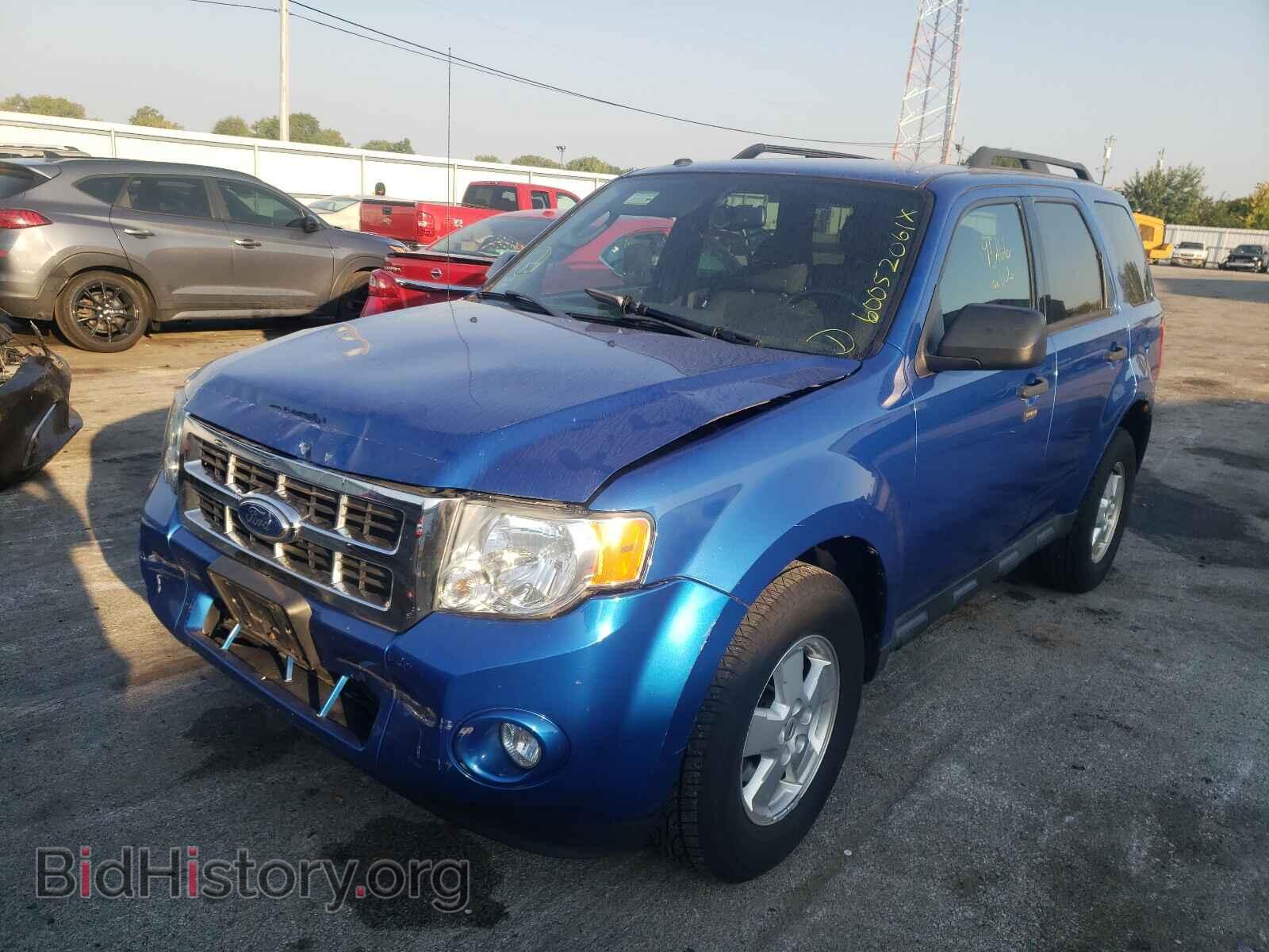 2011 FORD ESCAPE - VIN: 1FMCU0D72BKB20765 - Фото 2