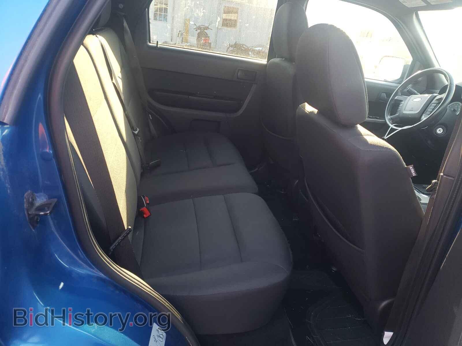 2011 FORD ESCAPE - VIN: 1FMCU0D72BKB20765 - Фото 6