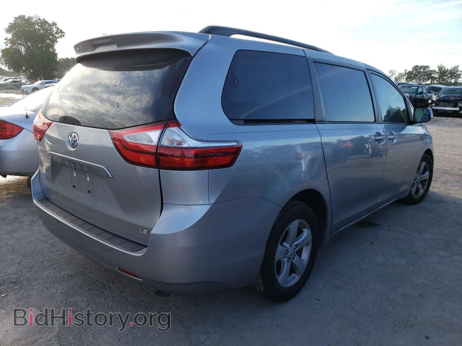 2017 TOYOTA SIENNA - VIN: 5TDKZ3DC3HS842425 - Фото 4