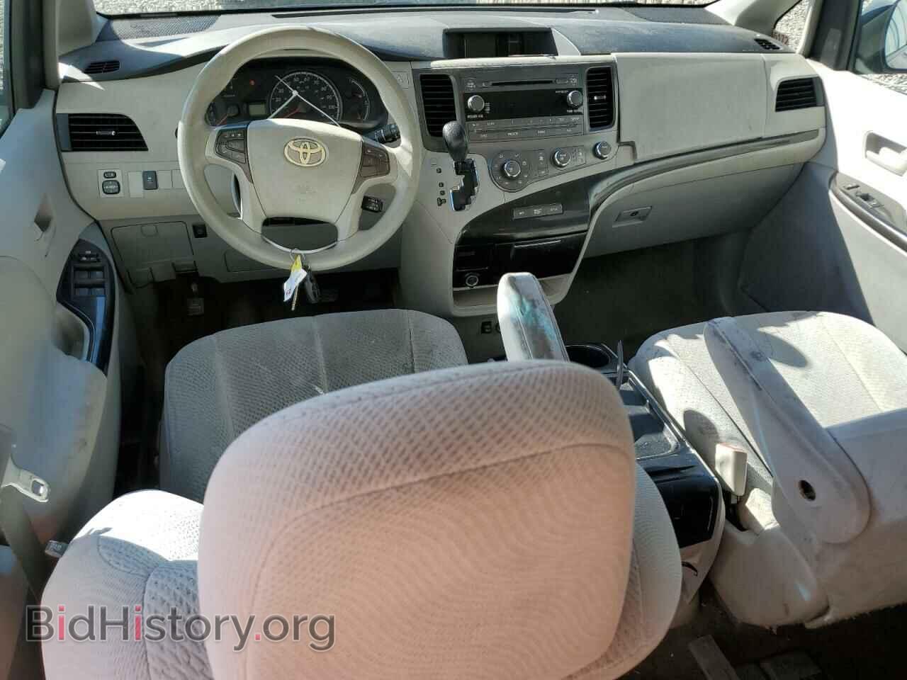 2011 TOYOTA All Models - VIN: 5TDKK3DC6BS038972 - Photo 8