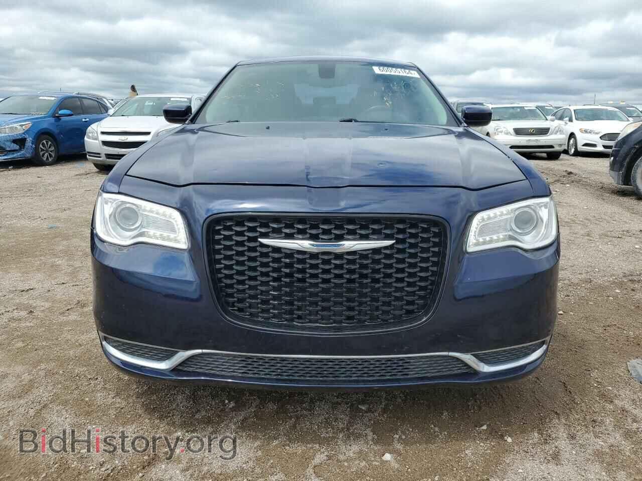 2016 CHRYSLER 300 - VIN: 2C3CCAAG4GH238241 - Фото 5