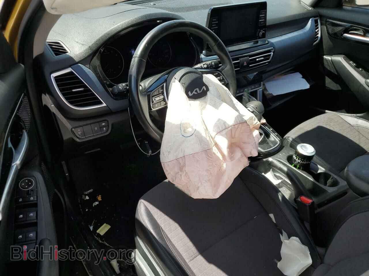 2023 KIA SELTOS - VIN: KNDEUCAA4P7374616 - Фото 8