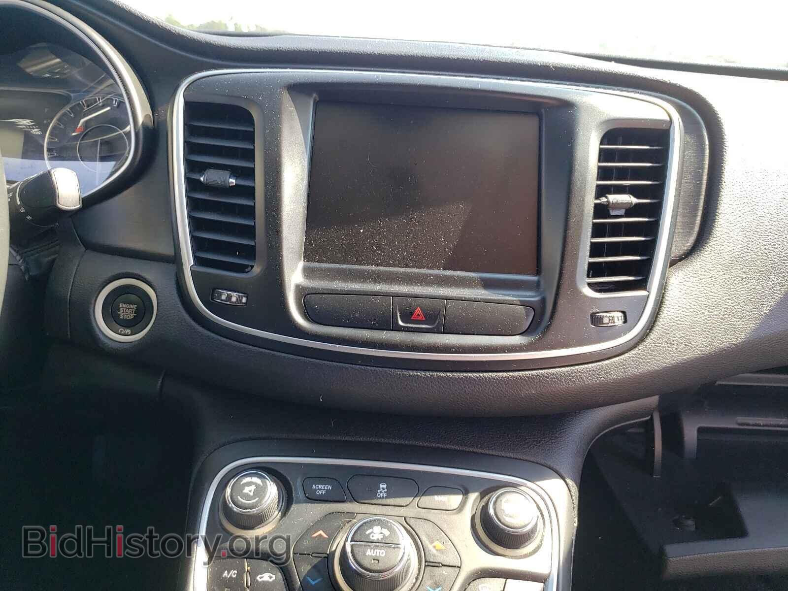 2017 CHRYSLER 200 - VIN: 1C3CCCAB1HN504324 - Фото 9
