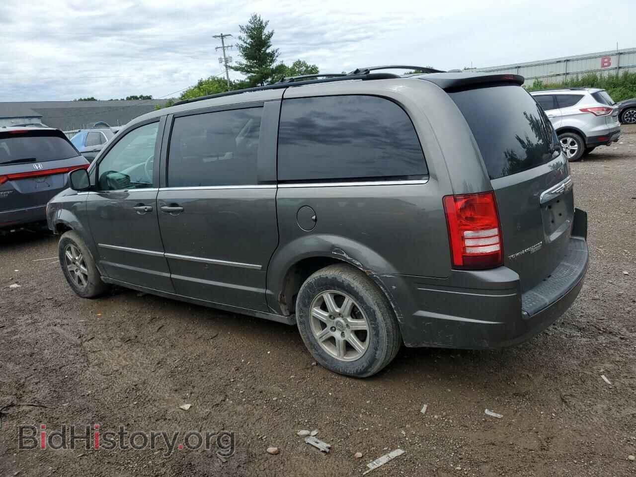 2010 CHRYSLER MINIVAN - VIN: 2A4RR5D10AR262616 - Фото 2