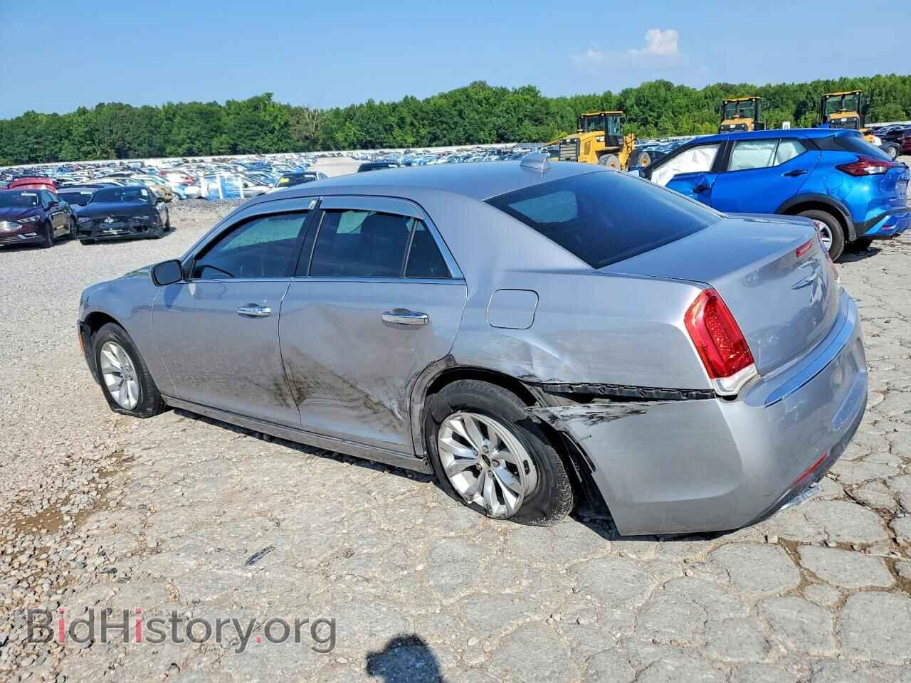 2015 CHRYSLER 300 - VIN: 2C3CCAAG1FH763224 - Photo 2