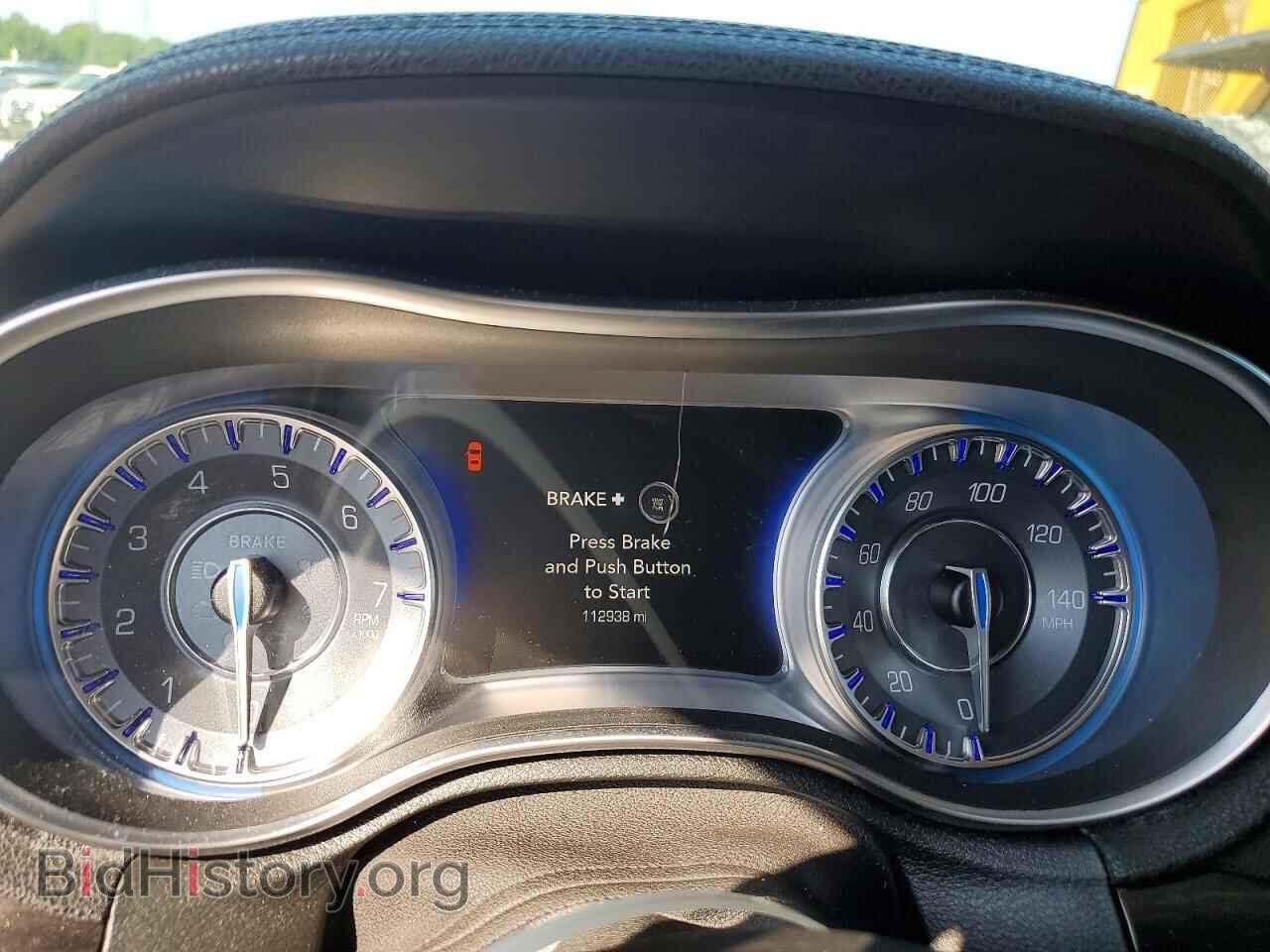 2015 CHRYSLER 300 - VIN: 2C3CCAAG1FH763224 - Photo 9