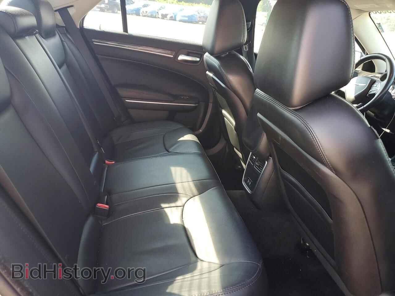 2015 CHRYSLER 300 - VIN: 2C3CCAAG1FH763224 - Photo 10