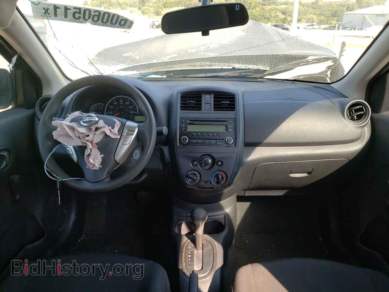 2016 NISSAN VERSA - VIN: 3N1CN7AP0GL876604 - Фото 9