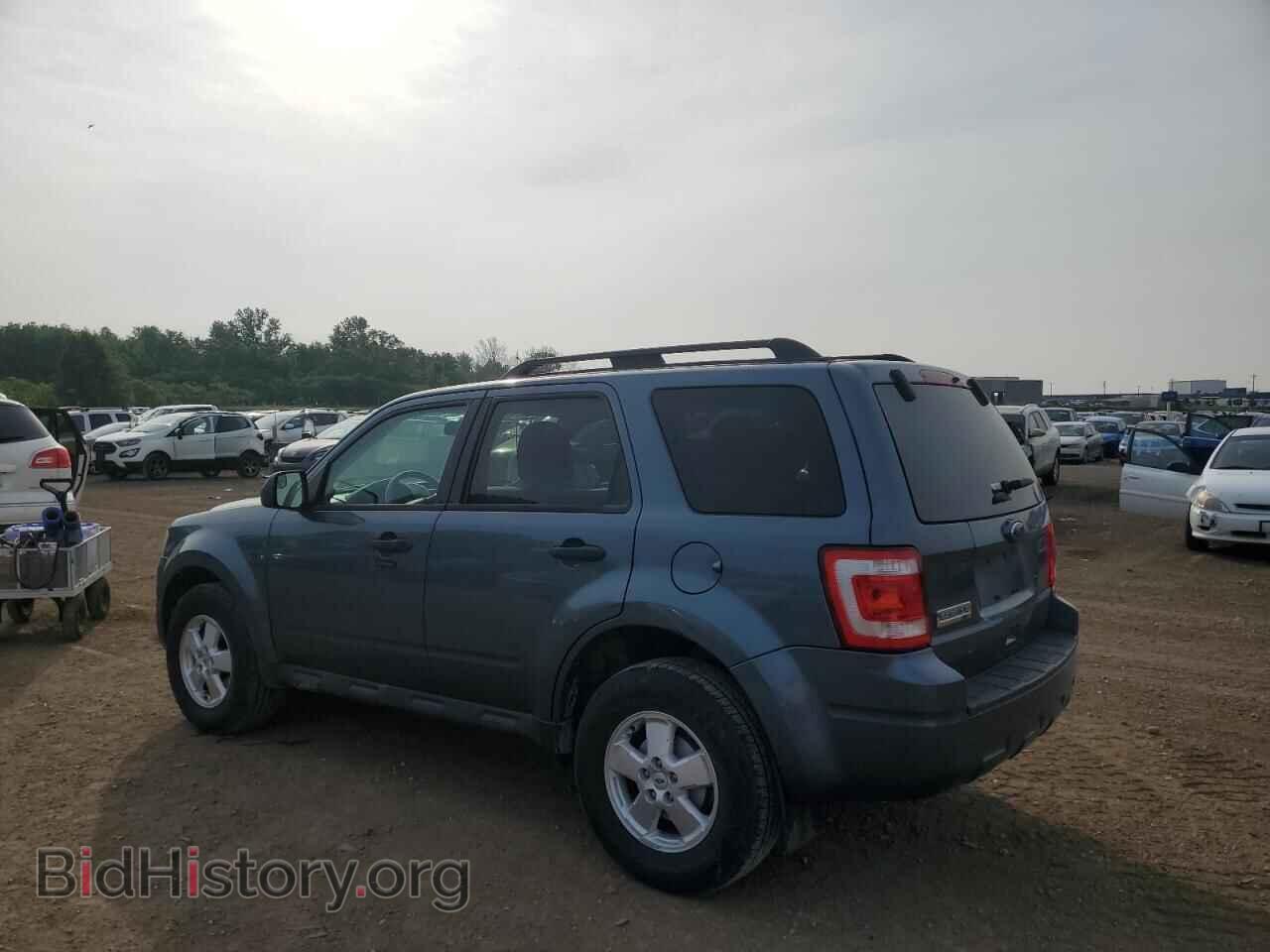 2011 FORD ESCAPE - VIN: 1FMCU0D76BKB59424 - Фото 2