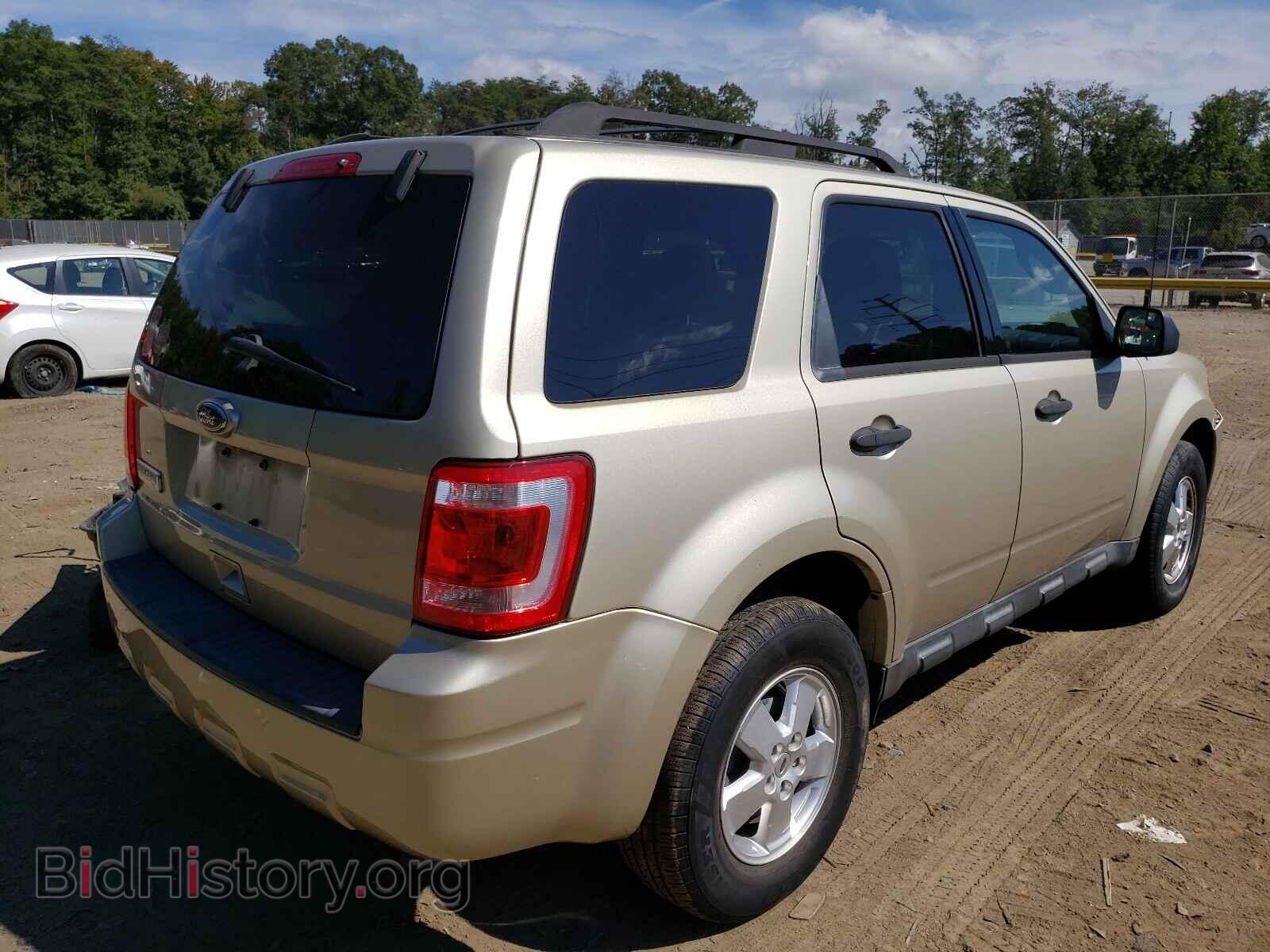 2011 FORD ESCAPE - VIN: 1FMCU9D74BKA65644 - Фото 4