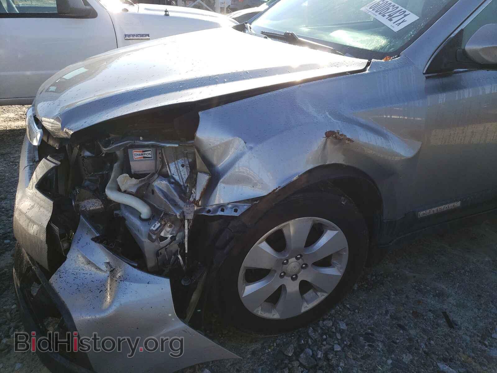 2011 SUBARU OUTBACK - VIN: 4S4BRBCC5B3407633 - Photo 9