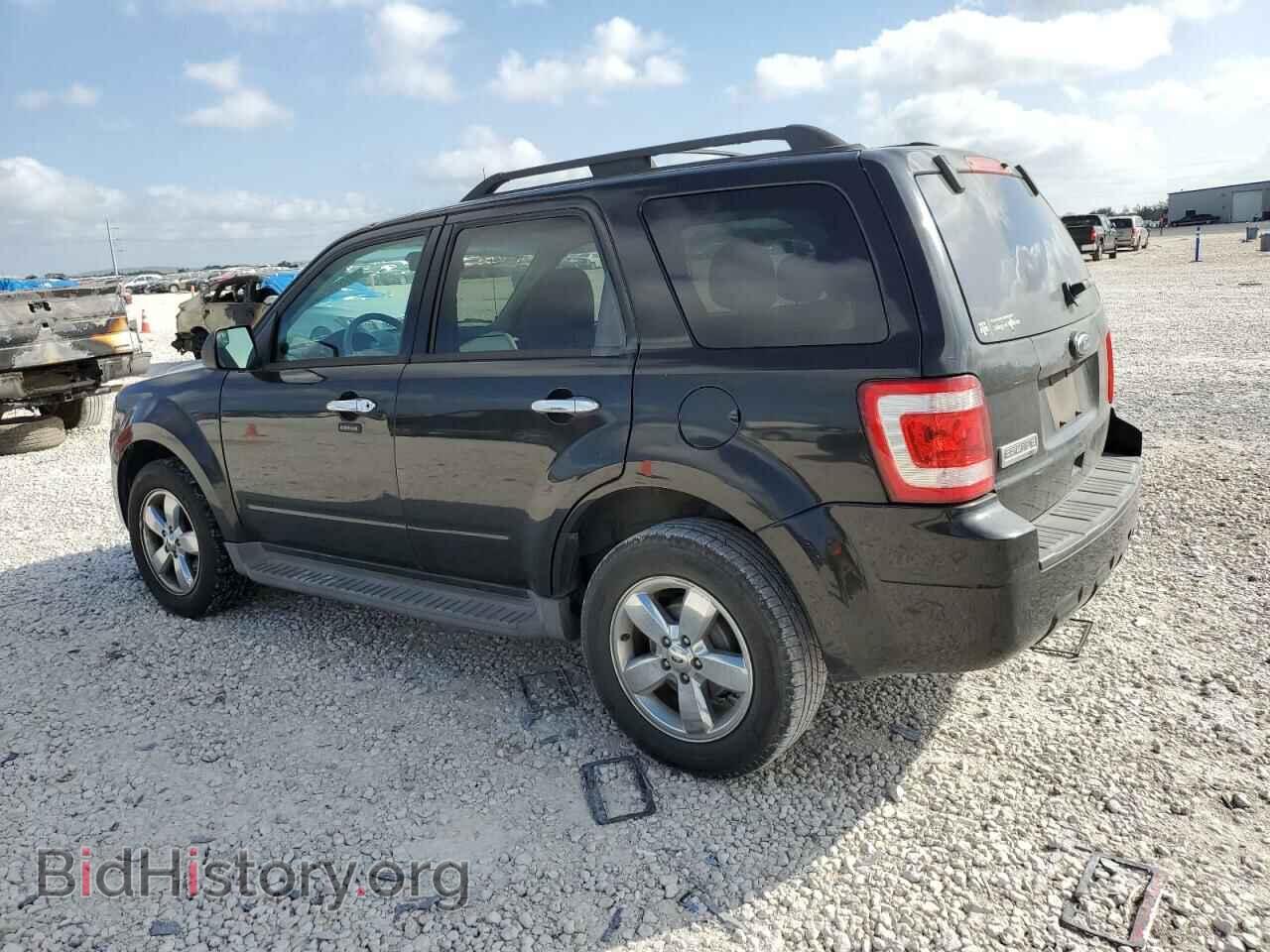 2011 FORD ESCAPE - VIN: 1FMCU0D75BKA61842 - Фото 2