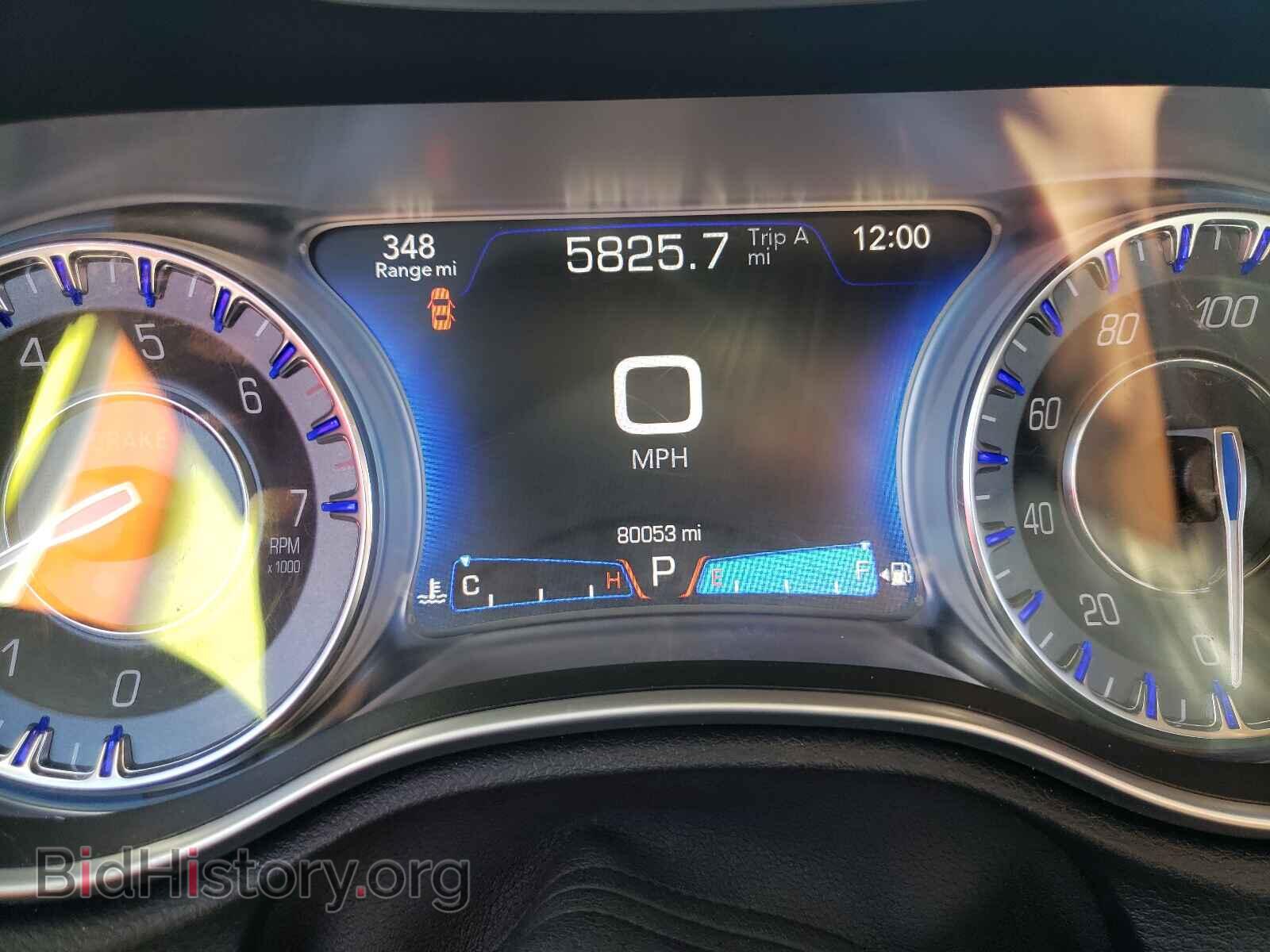 2015 CHRYSLER 300 - VIN: 2C3CCAEG5FH755413 - Фото 8