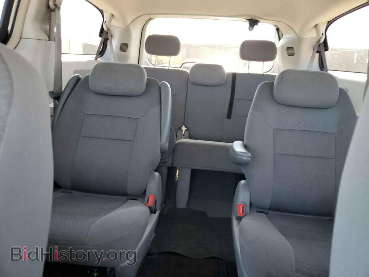 2010 CHRYSLER MINIVAN - VIN: 2A4RR5D17AR451263 - Фото 10