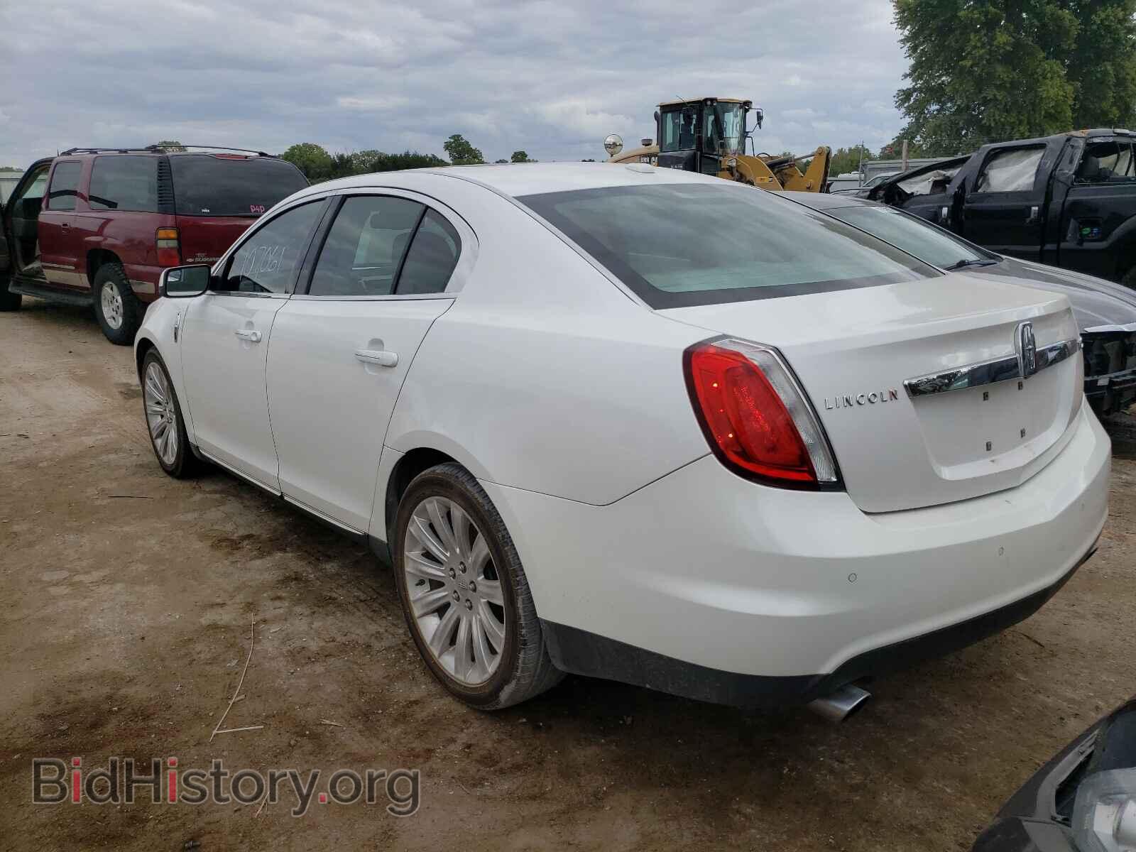 2011 LINCOLN MKS - VIN: 1LNHL9DR3BG607488 - Фото 3