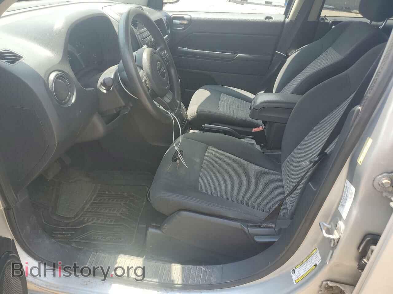 2012 JEEP COMPASS - VIN: 1C4NJDBB1CD572300 - Photo 7