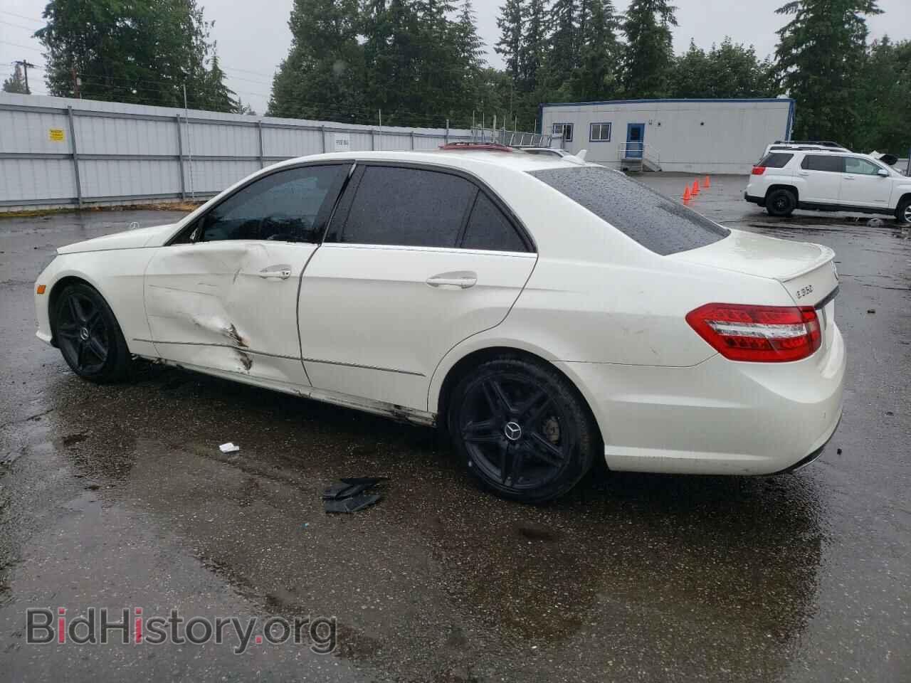 2013 MERCEDES-BENZ E-CLASS - VIN: WDDHF5KB3DA746624 - Фото 2