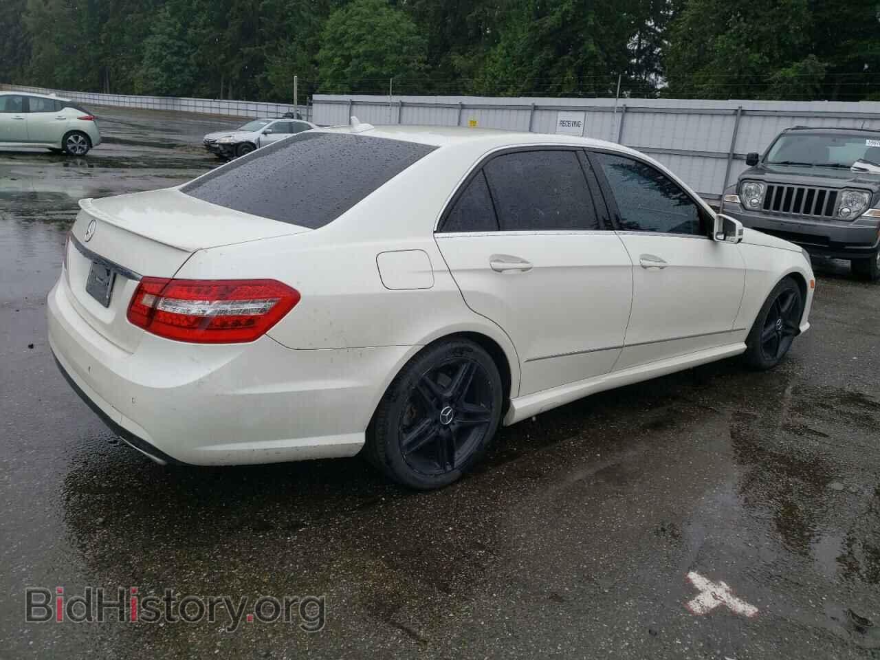 2013 MERCEDES-BENZ E-CLASS - VIN: WDDHF5KB3DA746624 - Фото 3