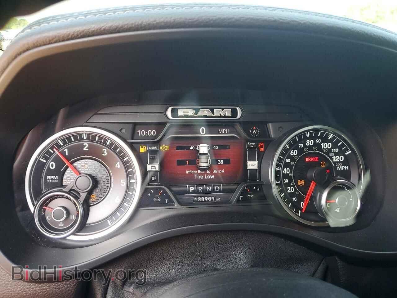 2019 RAM 1500 - VIN: 1C6SRFJT2KN728328 - Фото 9