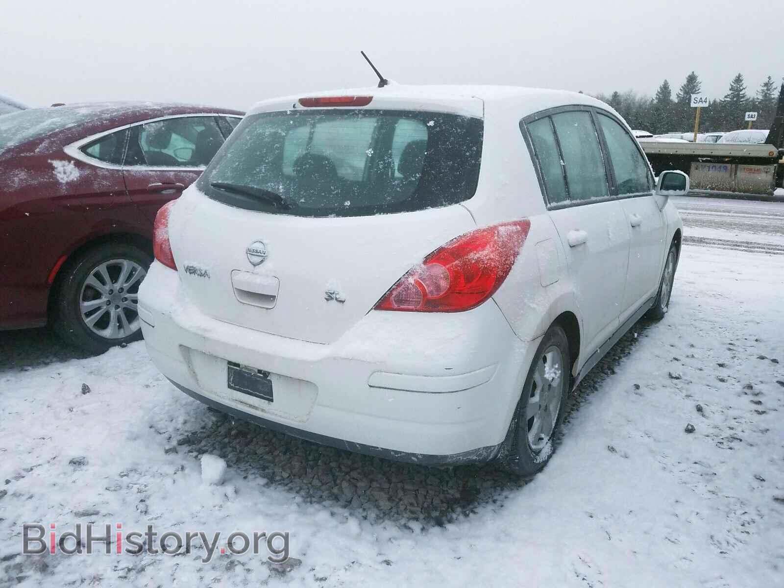 2009 NISSAN VERSA - VIN: 3N1BC13EX9L402463 - Фото 4