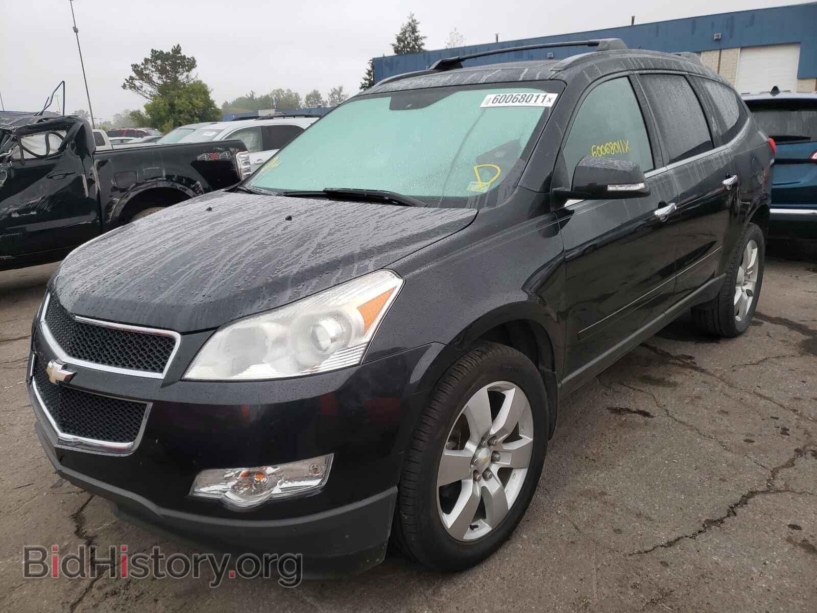 2010 CHEVROLET TRAVERSE - VIN: 1GNLRFEDXAJ224106 - Фото 2