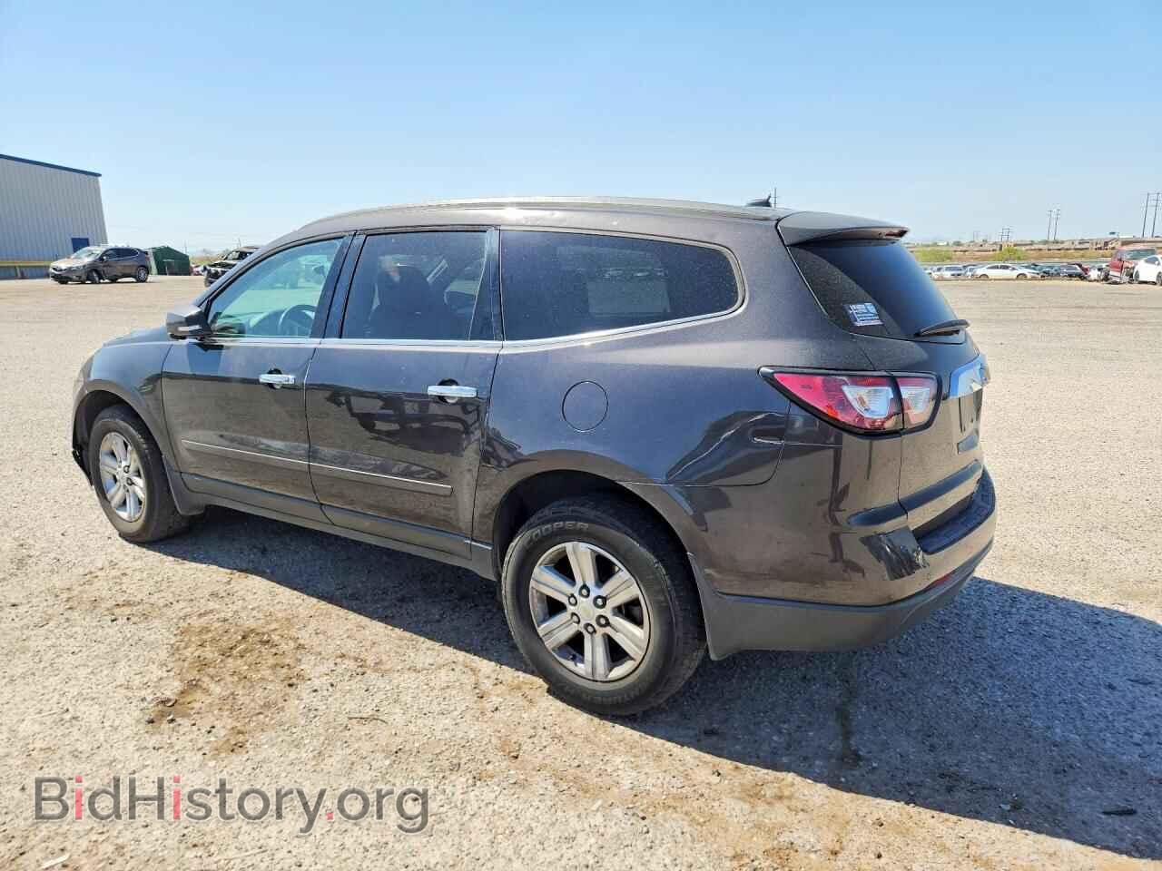 2014 CHEVROLET TRAVERSE - VIN: 1GNKRHKDXEJ377375 - Фото 2