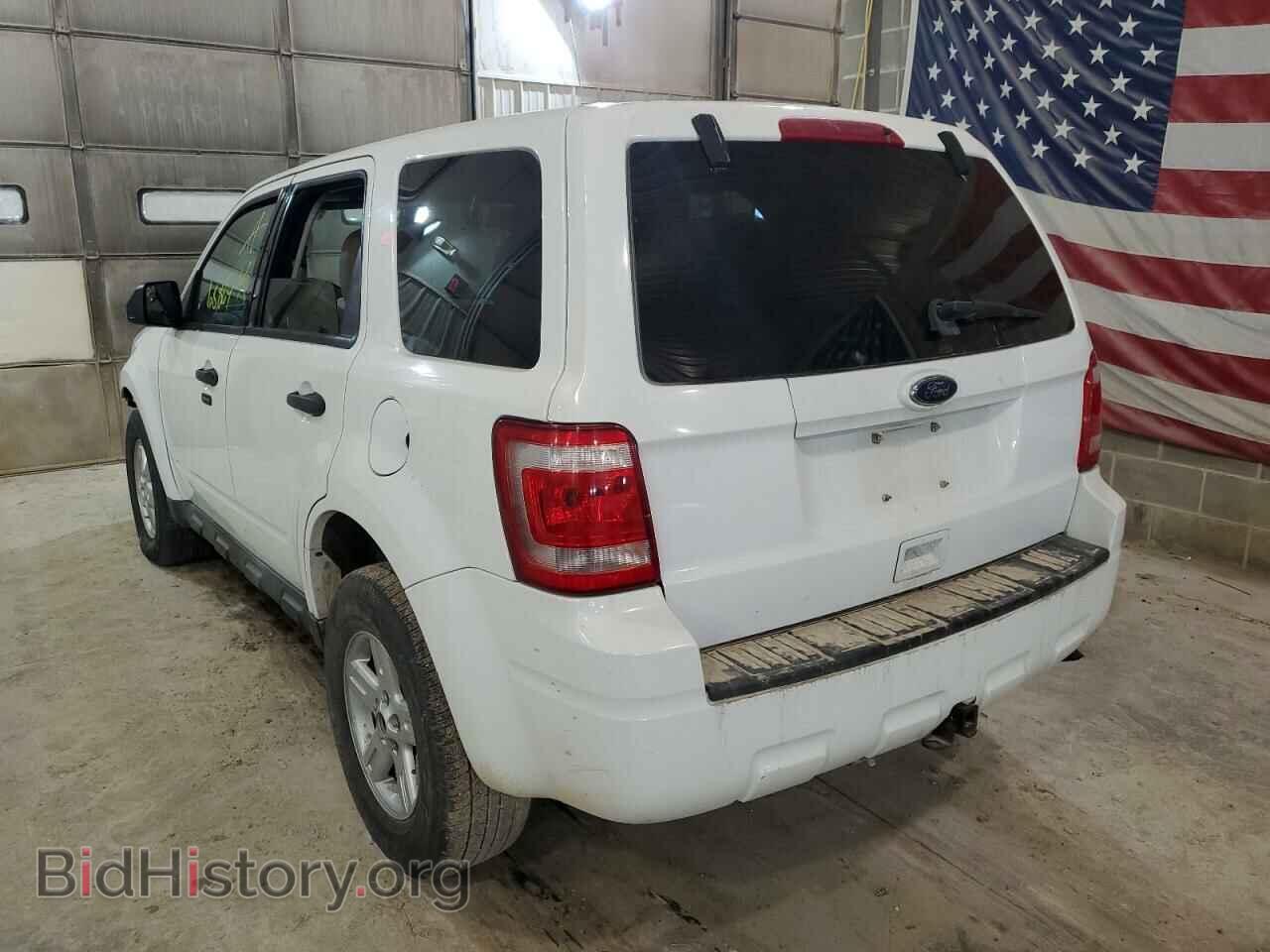 2010 FORD ESCAPE - VIN: 1FMCU0DG9AKB75955 - Фото 3