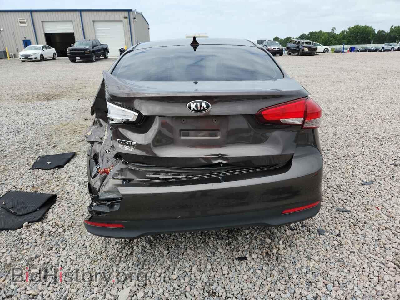 2017 KIA FORTE - VIN: 3KPFK4A78HE107307 - Photo 6