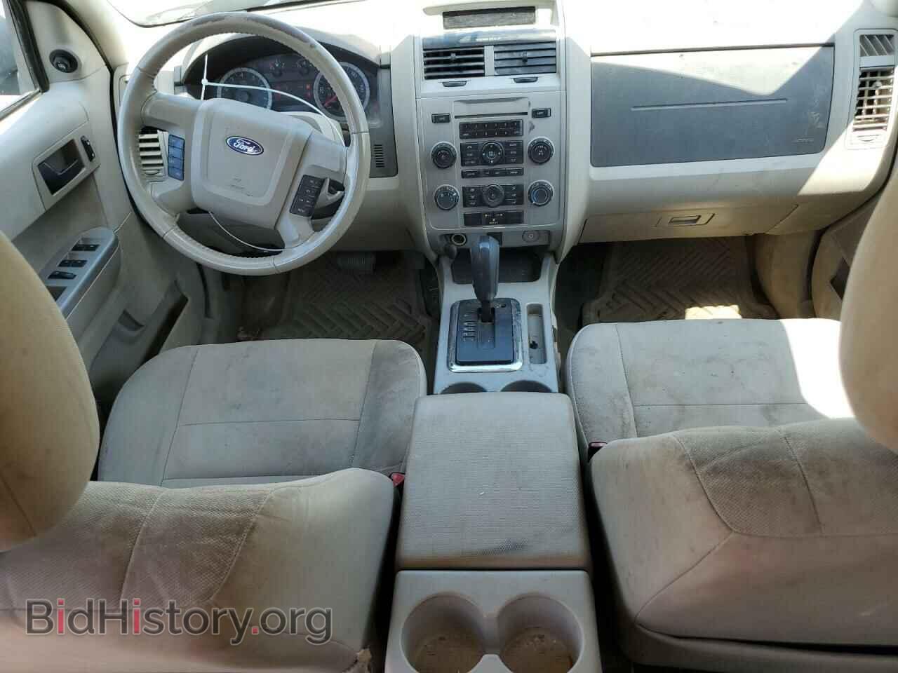 2010 FORD ESCAPE - VIN: 1FMCU9D73AKC91804 - Фото 8