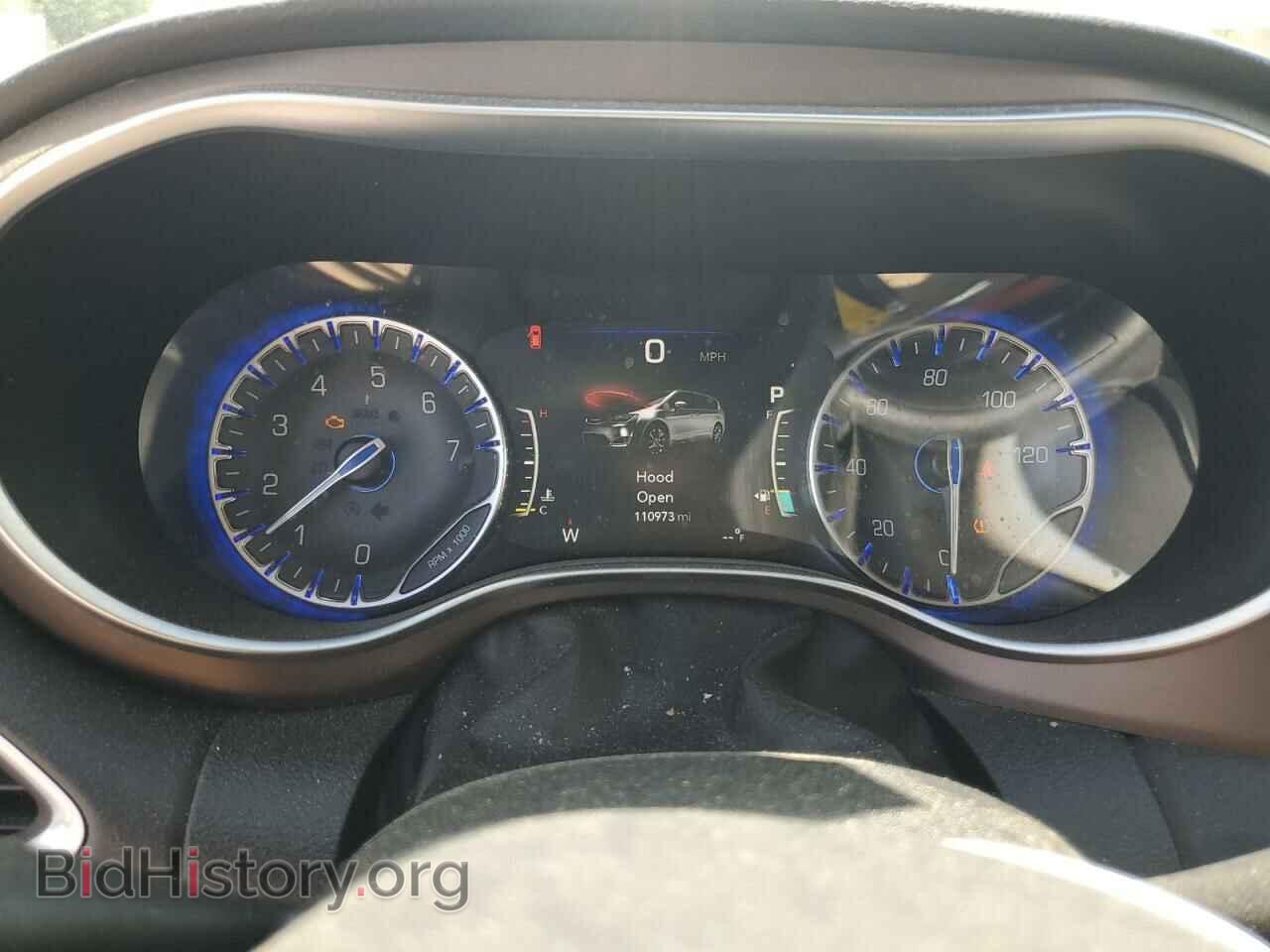 2017 CHRYSLER PACIFICA - VIN: 2C4RC1EGXHR566114 - Фото 9