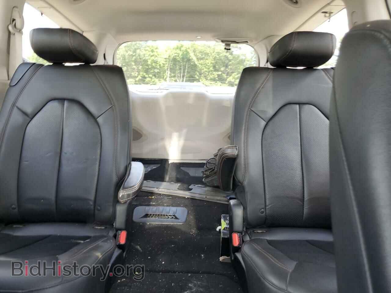 2017 CHRYSLER PACIFICA - VIN: 2C4RC1EGXHR566114 - Фото 10