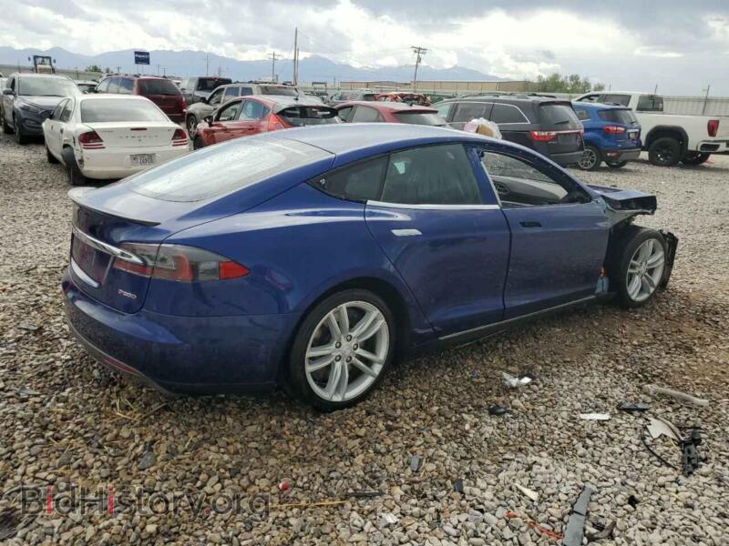 2016 Tesla MODEL S (VIN 5YJSA1E47GF127721) — photo 3 of 13
