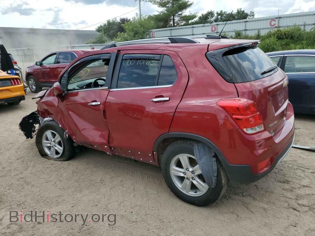 2020 CHEVROLET TRAX - VIN: 3GNCJPSB6LL143681 - Фото 2