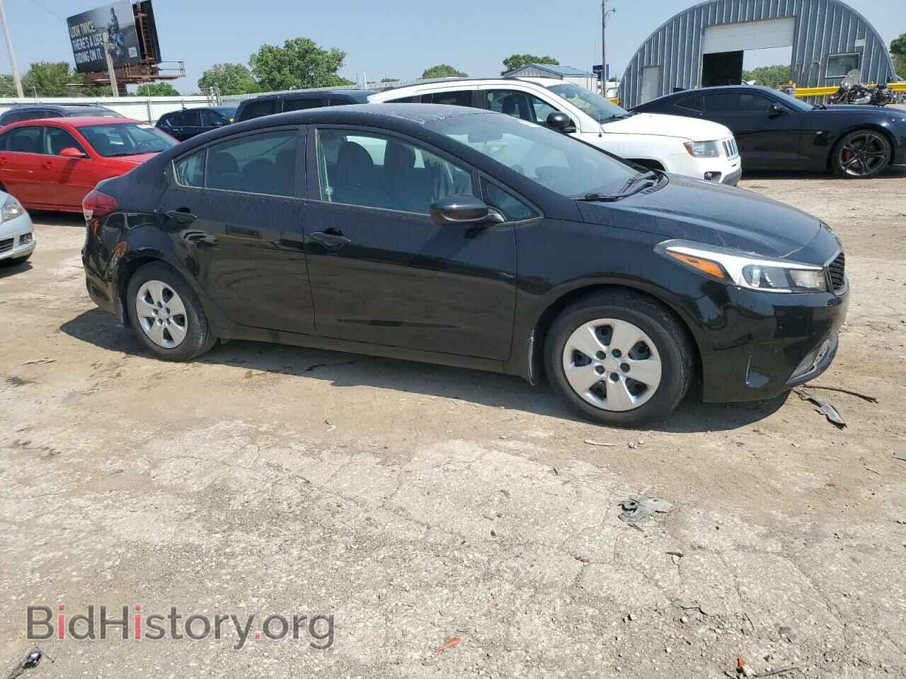 2017 KIA FORTE - VIN: 3KPFL4A76HE090133 - Фото 4