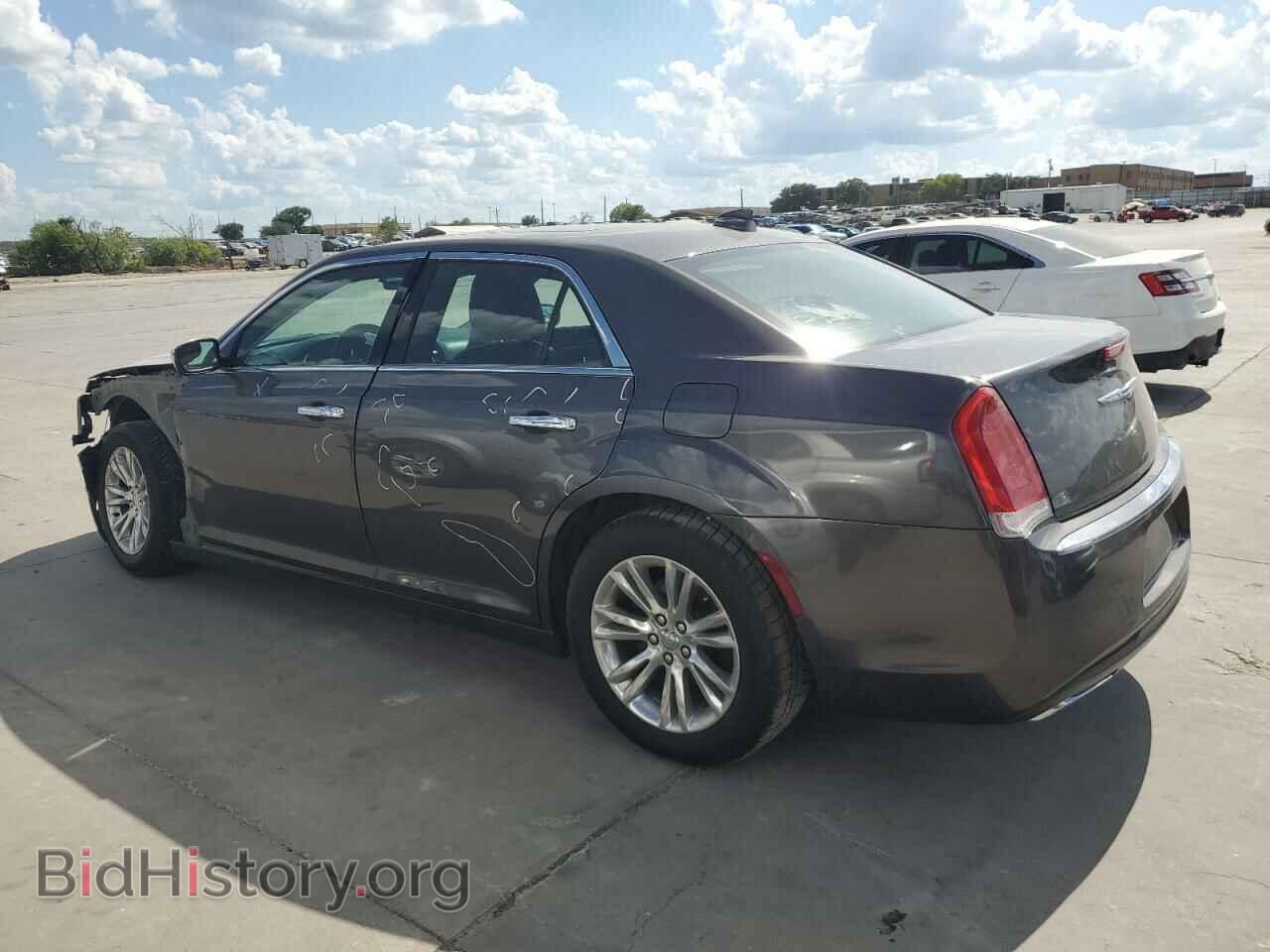 2017 CHRYSLER 300 - VIN: 2C3CCAEG7HH662458 - Фото 2