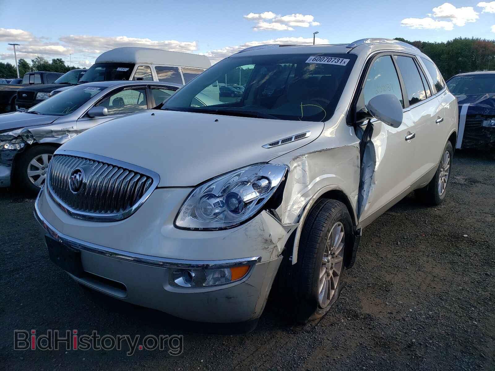 2011 BUICK ENCLAVE - VIN: 5GAKVBED5BJ278697 - Фото 2