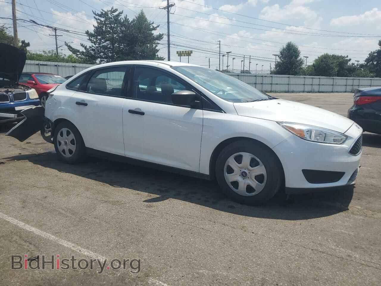 2016 FORD FOCUS - VIN: 1FADP3E26GL288582 - Photo 4