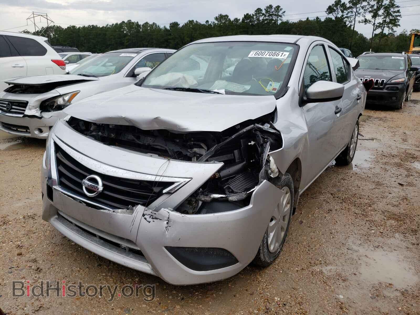 2017 NISSAN VERSA - VIN: 3N1CN7AP1HL887564 - Фото 2