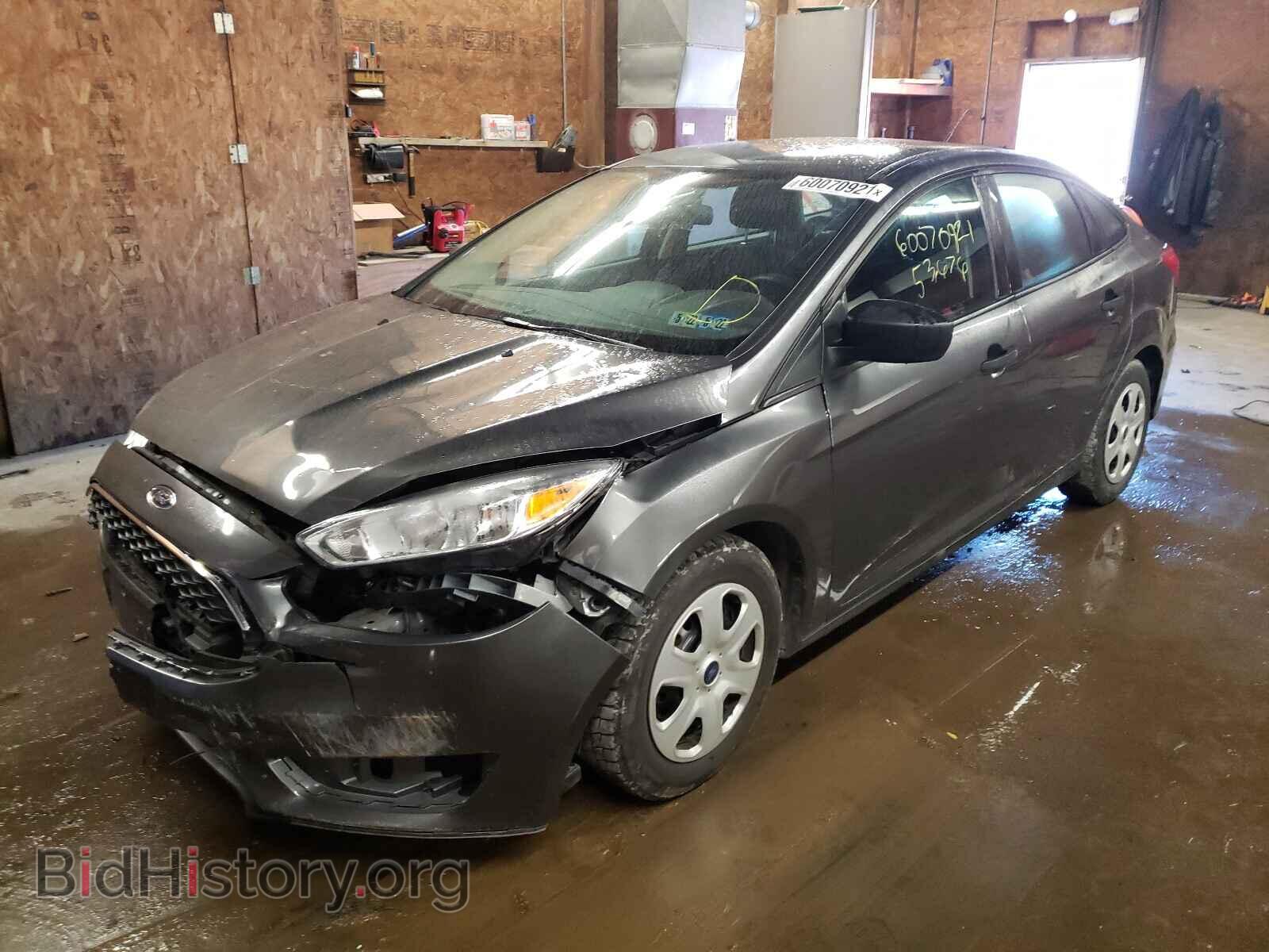 2018 FORD FOCUS - VIN: 1FADP3E2XJL301325 - Фото 2